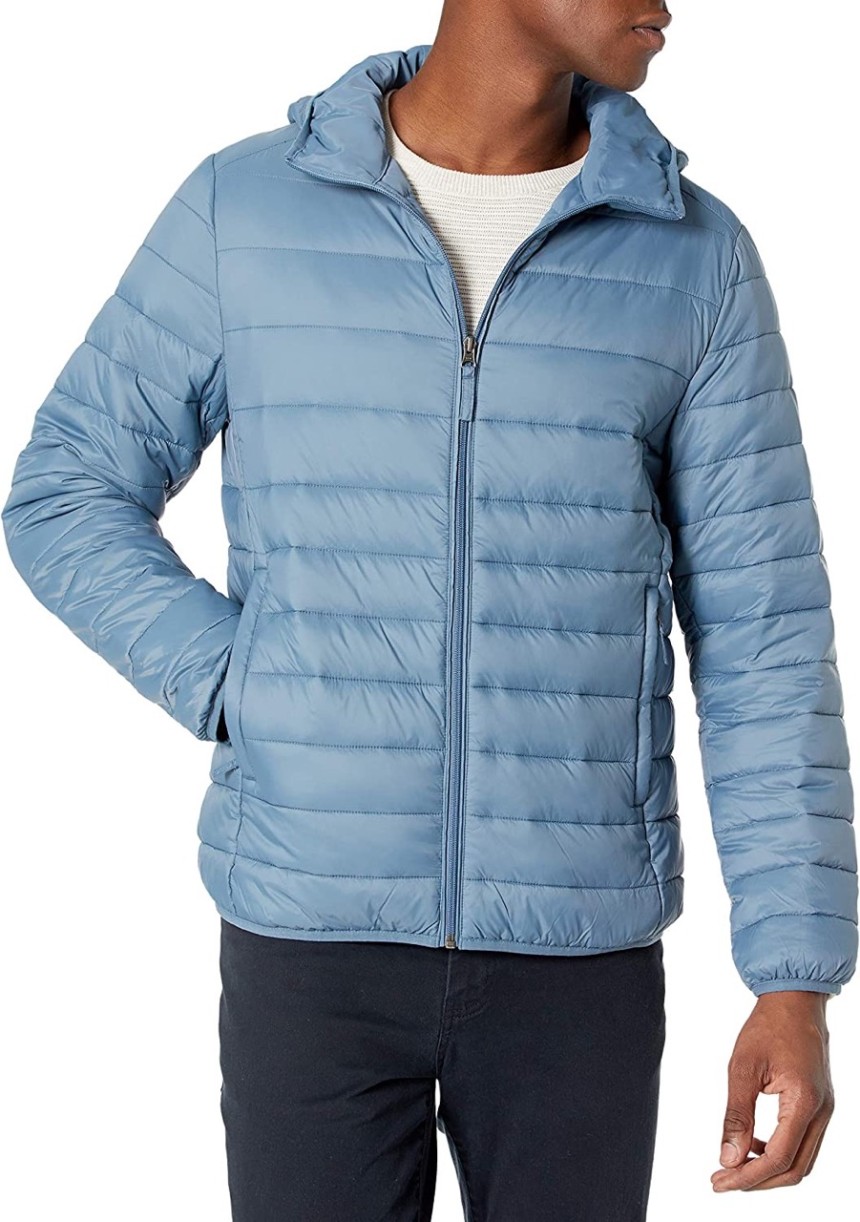 Amazon Essentials Men's Lightweight Water-Resistant Packable Hooded Puffer Jacket